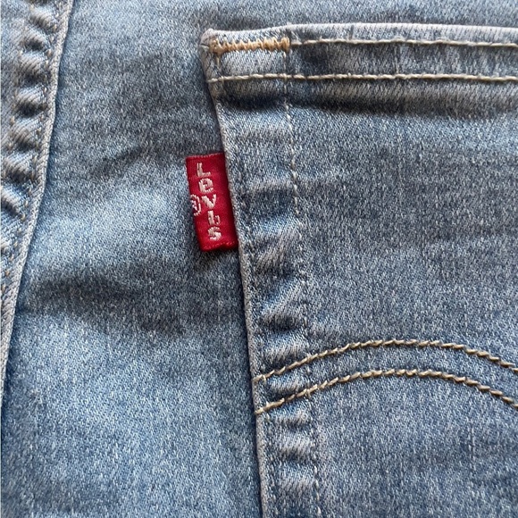 NWT Levi's Women's 726 High Rise Standard Fit Flare Leg Full Jeans (F2) - Picture 10 of 10